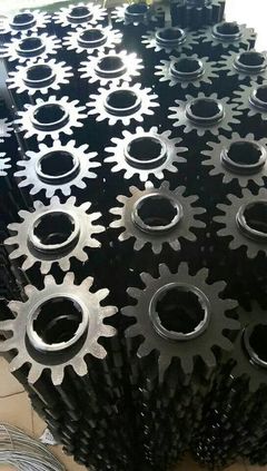 生產(chǎn)銷售塔機(jī)升降機(jī),生產(chǎn)各品牌各型號(hào)塔機(jī)升降機(jī)標(biāo)準(zhǔn)節(jié)扶墻,生產(chǎn)銷售塔機(jī)升降機(jī)配件,聯(lián)系人,董18653135853